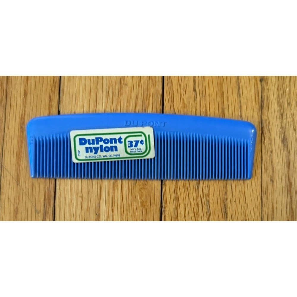 NWT Vintage Genuine Du Pont USA Made Nylon 785 Unbreakable Pocket Comb 5" Blue